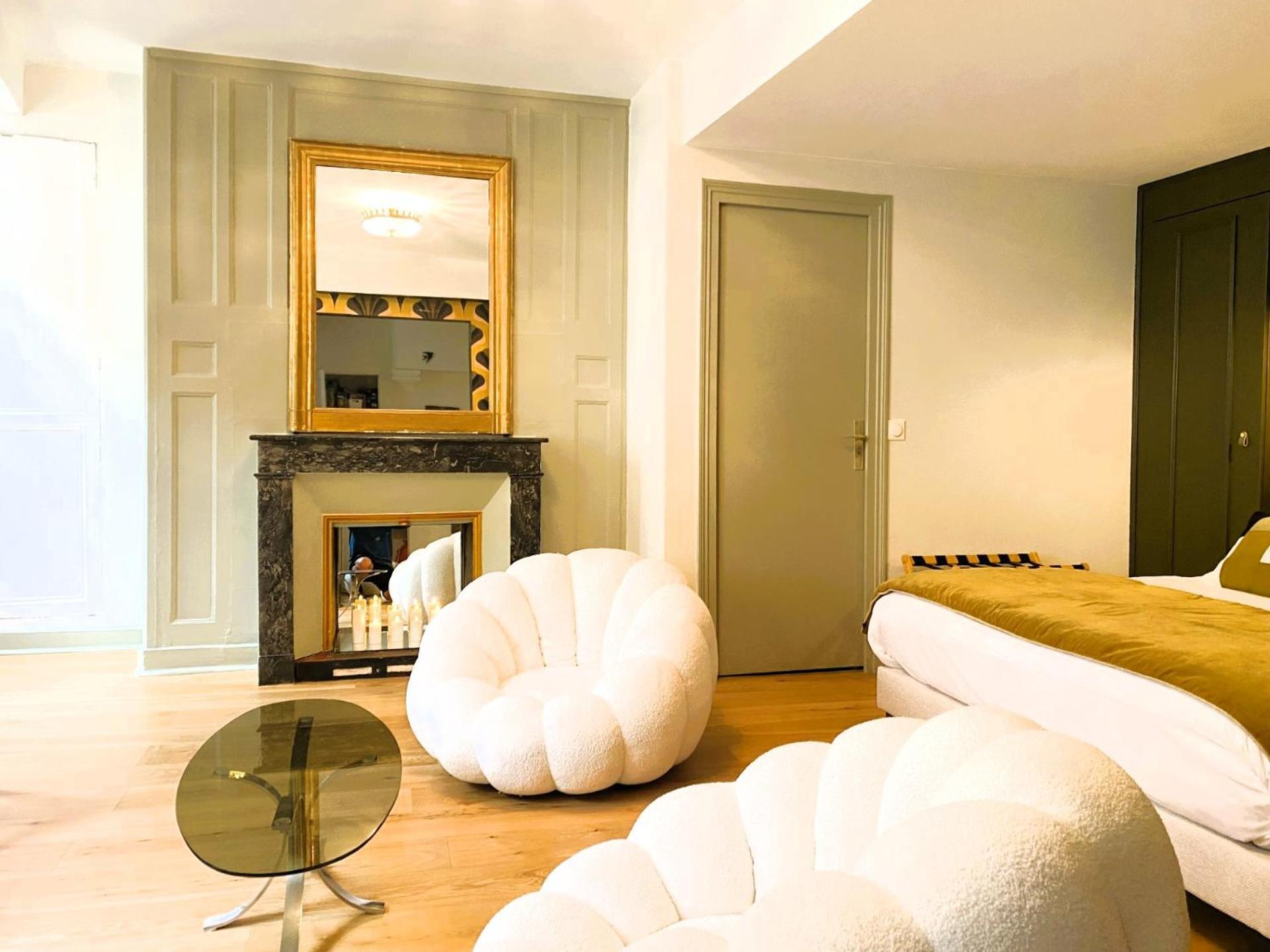 Appartement De Charme Au Coeur Du Centre Historique Tours Zewnętrze zdjęcie