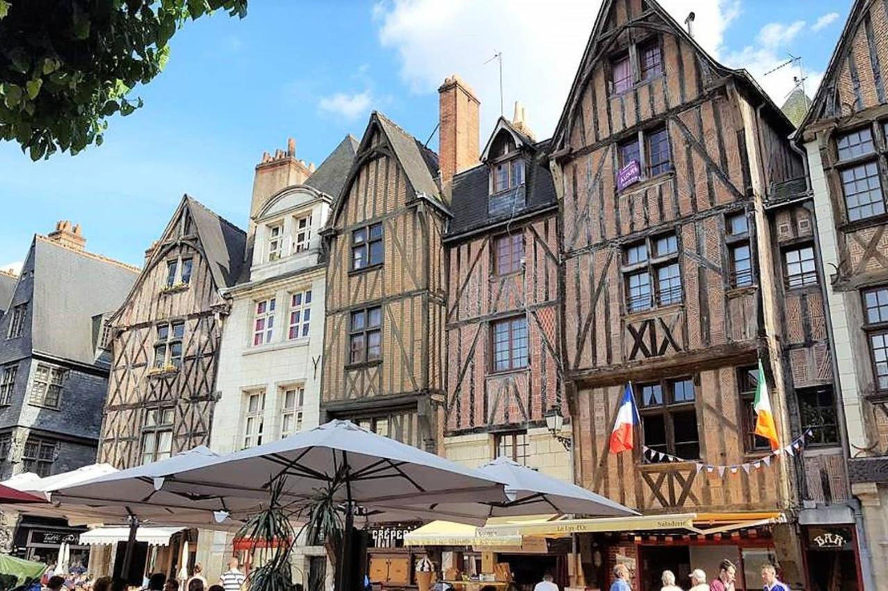 Appartement De Charme Au Coeur Du Centre Historique Tours Zewnętrze zdjęcie